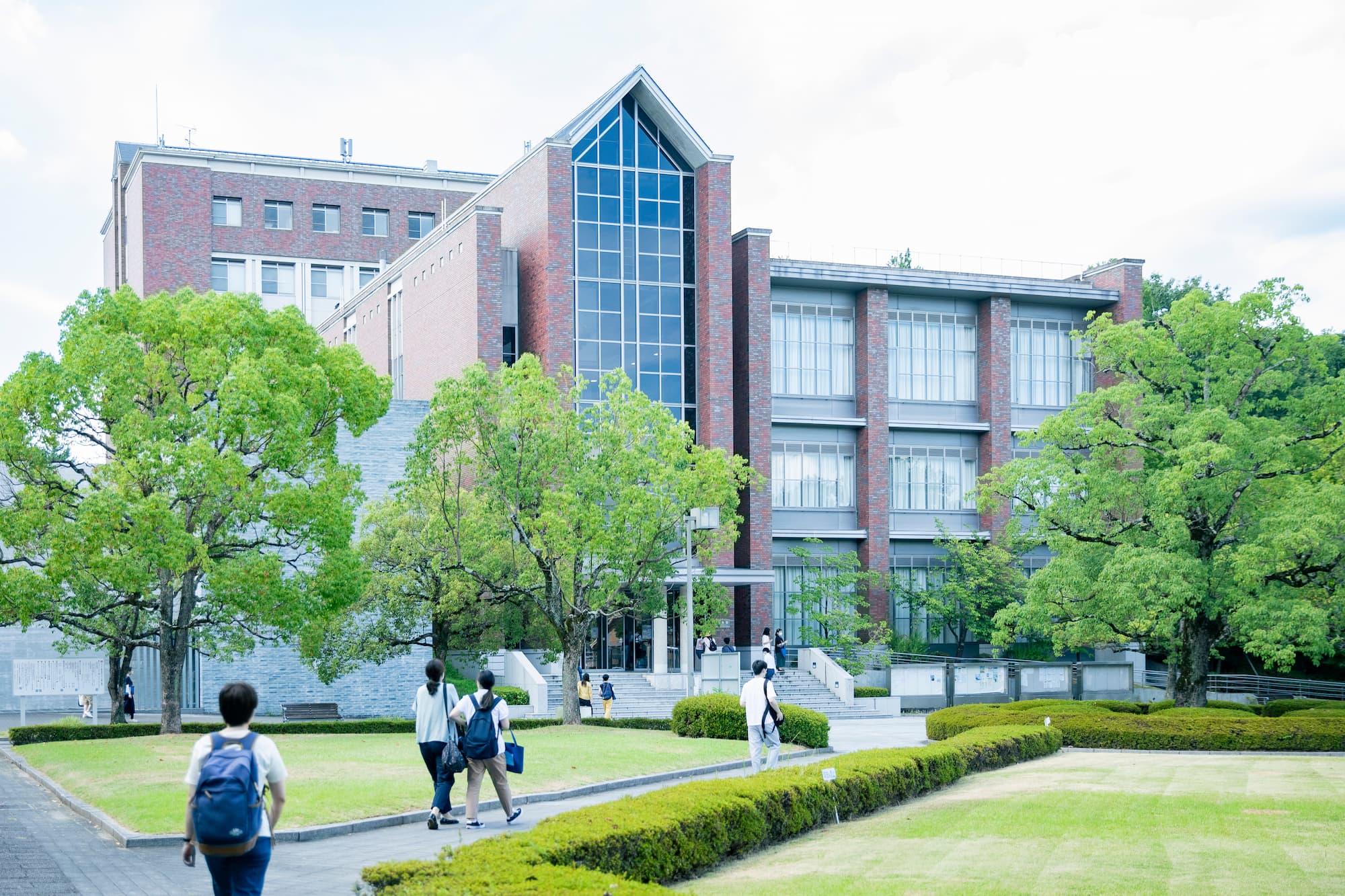 同志社大学｜大学ブース｜ユニフェスオンライン／大学合同説明会